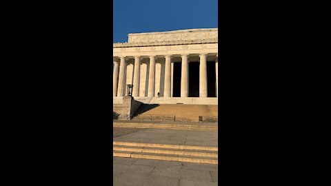 Running around the Lincoln memorial