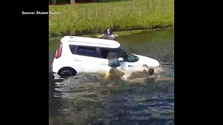 Witness recalls saving woman from sinking SUV in Boca Raton