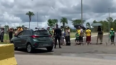 General Heleno em vista a Bolsonaro diz que Lulu não sobe a Rampa