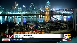Heaping trash barge docks in Covington to help Procter and Gamble clean up Ohio River