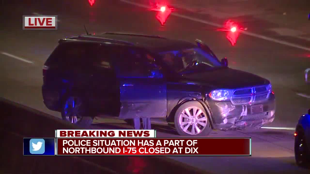 Police situation has part of northbound I-75 closed at Dix