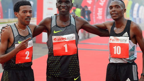 Eliud Kipchoge Wins Airtel Delhi Half Marathon 2016 In 59:44 sec