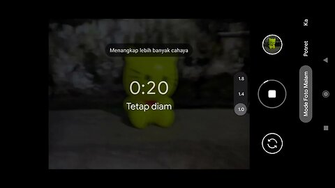 Perbandingan hasil kamera GCAM Redmi Note 10 Mode biasa vs Mode malam saat sedikit cahaya