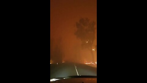 Village in Australia totally destroyed by fires