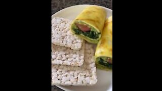 Keto Breakfast Wrap Recipe - Easy Breakfast Wrap - Low Carb - Keto Diet #shorts