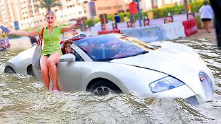 Bugatti Under Water In Dubai !!!