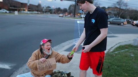 I Gave $20,000 To Random Homeless People