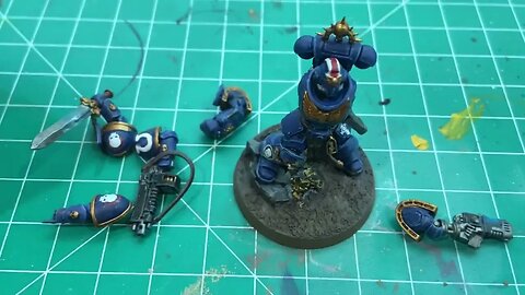 Painting and Magnetizing the Primaris Lieutenant for the Ultramarines - Warhammer 40k