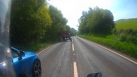 OVERTAKE, FILTERING, TOO HOT TO BE STUCK IN TRAFFIC, ,