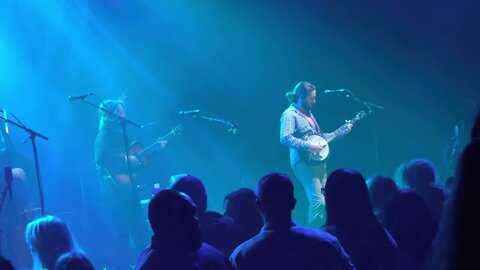 Billy Strings - In Case You Ever Change Your Mind (Knoxville Civic Center 2.19.22)