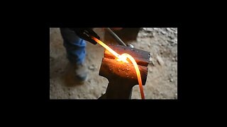 forging a cheese slicer #blacksmithing