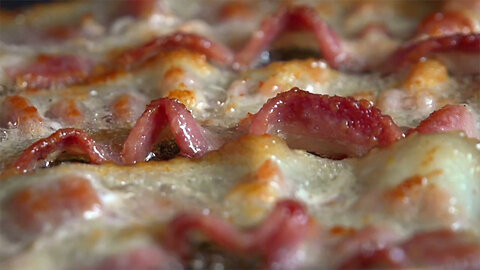 8 Mouthwatering Facts About Bacon