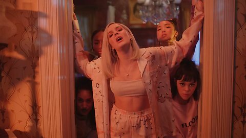 Marshmello &amp; Anne-Marie - FRIENDS (Music Video) *OFFICIAL FRIENDZONE ANTHEM*