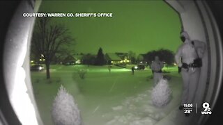 Video: Warren Co. deputy narrowly avoids point-blank gunfire