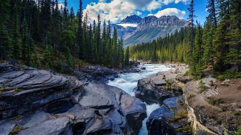 Deep Sleep: Relaxing Music, Water Sound and River