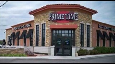 Prime Time restaurant sucks and is a very nasty smelling restaurant
