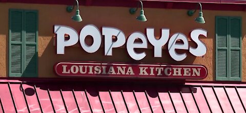Popeyes helps make Thanksgiving easy