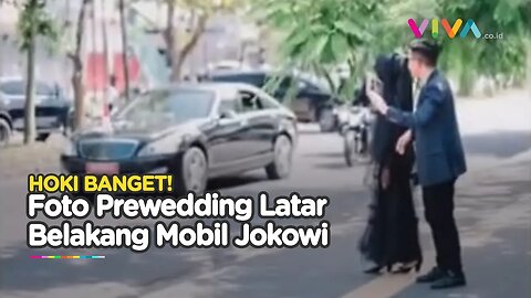 Pasangan Kekasih Foto Prewedding Saat Mobil Jokowi Lewat