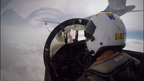 TURBULENCE! - Rough Day Tanking - EA-18G Cockpit View Aerial Refueling - CC-150 - Original Unedited