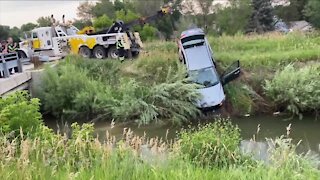 Arvada man credited with helping rescue woman from submerged car