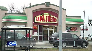 71-year-old pizza delivery driver robbed at gunpoint in Akron