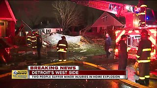 2 people injured in Detroit home explosion
