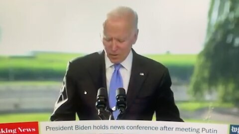 Biden admitting he has the questions and answers to press questions