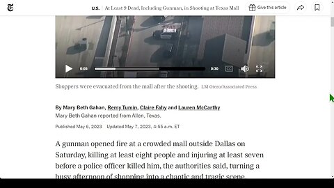 🟨 星期六下午在得克薩斯購物中心發生槍擊事件，包括槍手在內至少有 9 人死亡