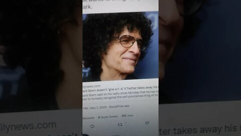 Howard Stern Too Cheap To Pay $8 Monthly for Elon Musk's Twitter Blue Checkmark