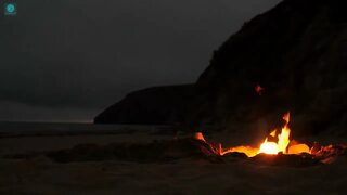 Campfire and Ocean Waves on a Secluded Beach at Night Relax, Sleep, Focus, and Study 5 Hours