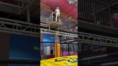 New game in the trampoline sports park | she's so courageous to try it! 😮😮😮