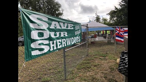 Sherwood Forest Development Opponents Protest in Waimanalo