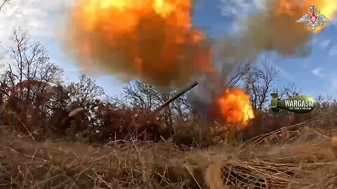 Russian Giasint-B howitzer hits a mortar at Zaporozhye