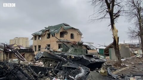 First major Ukrainian city falls as Russia attacks intensify - BBC News