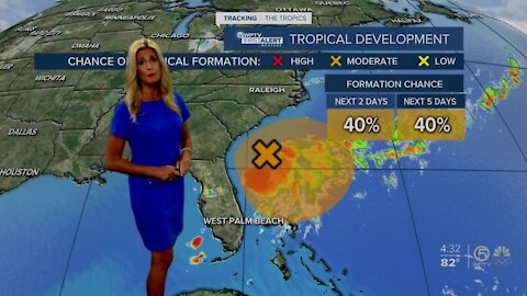 Disturbance near Florida has 40% chance of development
