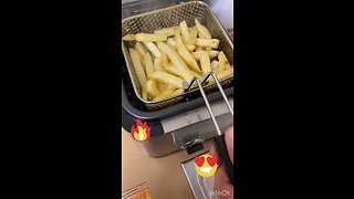 Crispy potatoes french fries