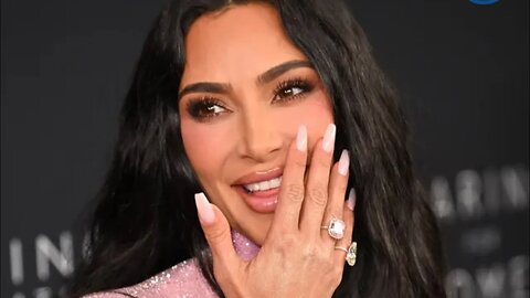 Kim Kardashian Gets Dragged! Kim’s Face Is Too Stiff For Her Aging Hands Says Critics