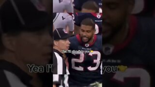 Arian Foster asks for the ref’s hat🎩 NFL 😂