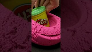 Playing with Kinetic Sand #kineticsand #kineticsandasmr #kineticsandplayingshorts #asmr #fyp