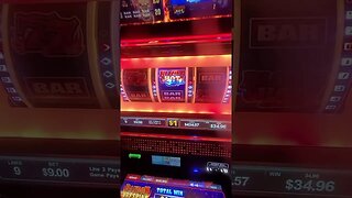 High Roller Slot Machine at the Casino!
