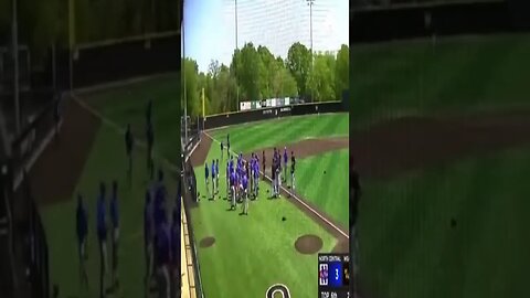 Texas JUCO Baseball Player Blindsides Opponent. What A Cheap Shot #Baseball #baseballhighlights