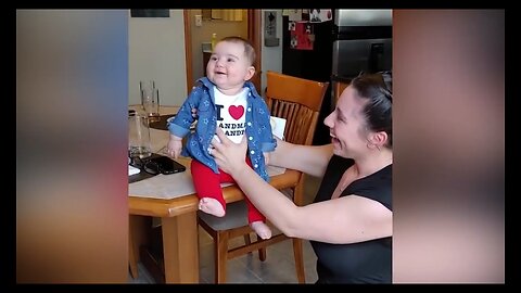 FUNNY BABY VIDEO IN THE WORLD - TRY NOT TO LAUGHT