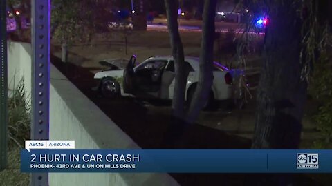 FD: 2 critically injured in 2-car crash near 43rd Avenue and Union Hills Drive