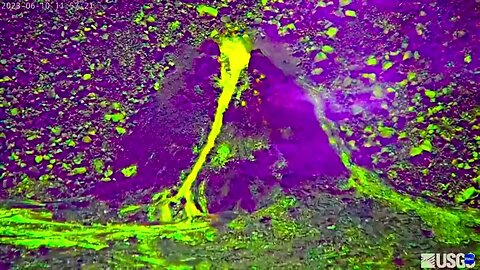 Rainbow Lava (live video editing) - Kilauea side wall vent