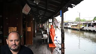 Out and About: Klong Luang Floating Martket & The Artist House