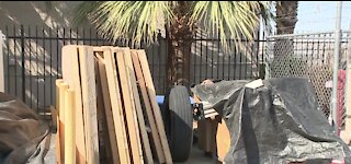 New Leaf Community makes tiny houses for homeless in Las Vegas