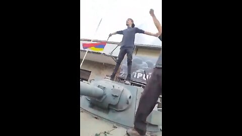 Venezuelan people are capturing armored vehicles and tanks