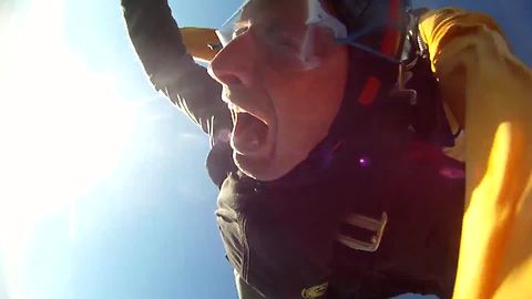 Man Experiences MANY Emotions While Skydiving For The First Time