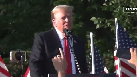 Trump Calls For Unity In The Bronx: 'It Doesn't Matter What Color You Are… We Are All Americans'