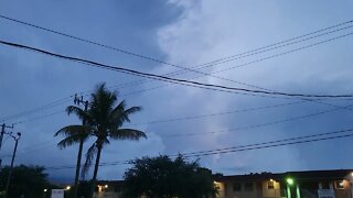 Miami dinner time thunderstorm - Part 1